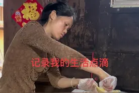 姐姐妹们要的泡椒竹笋教程来啦，每个过程都讲解得很详细，我们一起做起来吧，#记录我的生活点滴#泡椒竹笋的做法 @琴琴的日常生活 @亿毛视频封面