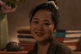 为何决心建这所情绪疗愈所？因为，我要让每个淋过雨的人，都能在我的老灶台上煮碗热姜汤；让那些被说'脆弱'的眼泪，堂堂正正砸穿地板，冲垮所有偏见的高墙。因此我希望:改造后的奈奈田园，不仅仅只是一个临时避雨棚，而是重塑生命的窑炉。#女性疗愈所#老房改造