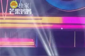 #黄霄云翻唱不潮不用花钱 这首歌真的梦回青春了！！#黄霄云 #黄霄云演唱会 #黄霄云北京演唱会视频封面