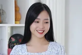 你觉得工资卡应不应该由老婆保管 #百亿剧好看计划 #婚姻 #情感视频封面