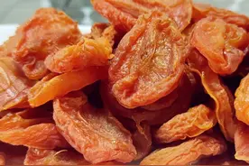 居然还有人不会做杏干？#杏干制作 #记录美食日常