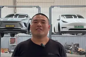 昭帅汽修厂姚厂长讲车别克E5对比特斯拉modelY #带你懂车 #汽车 #别克#特斯拉#昭帅汽修