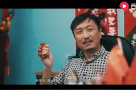 暴龙哥今次唔玩驴仔，走去做歌星，笑到碌地