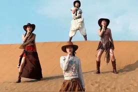 又到了四选一的时候了！ 来一波江浙沪原产地风格穿搭！#江浙沪衣柜新顶流 #跟着抖音学穿搭 #奔赴时尚计划 #梓渝摇来了 #抖音潮流舞蹈大赛