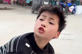 兄弟放学后的搞笑日常#日常vlog #萌娃 #记录真实生活 #农村孩子的乐趣 #哥俩日常视频封面