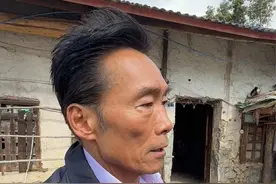 生活百般滋味，像是五味杂陈的调料，有时候调出了眼泪，有时候调出了笑容，虽命运多舛但不卑不亢，加油！#郑浩南 #记录真实生活 #人生百态 #冬日暖心局#人间温暖视频封面