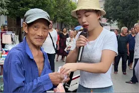 #传递正能量#户外唱歌视频封面