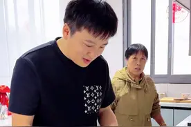 争吵和疲惫不是我们想要的，暂时分开冷静不是放弃，而是给彼此一个重新呼吸的机会。我依然珍惜我们的感情，只是现在需要一点时间整理自己的心。孩子的感受/家庭的责任我会继续承担，这段时间我们各自冷静，但生活上的事情依然可以正常沟通。等情绪平复了，我们在一起面对。@李喜梅励志宝妈 #大双哥#最爱的人 #婚姻危机