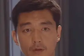 女人每天去隔壁借电话，结果惨了#抖音二创激励计划