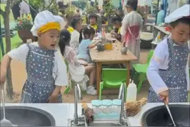 这样的幼儿园真的好，一天忙的也顾不上想妈妈了，三年后一毕业就能上岗，感觉回到家都可以给爸妈做饭吃了#幼儿园 #我是小厨师 #幼儿园里欢乐多 #可爱宝宝视频封面