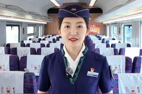 暑假临近，学生票怎么中转换乘？