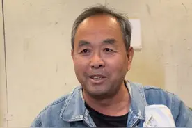 可怜天下父母心#孝道 #可怜天下父母心啊 #父亲 #父母恩情比天高 #老解云传媒视频封面