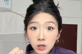今天买了杯奶茶哄自己上班！ #上学时总以为老师很闲  #老师 #日常vlog #vlog日常 #记录真实生活视频封面