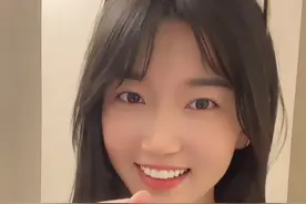 谁说下班就不认识我了？ #医学生 #护士转场#变装#创作者中心 #创作灵感视频封面