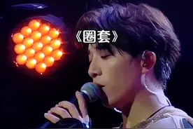 #前奏一响拾起多少人的回忆 #张宇 我曾以为我们可以天荒地老……一首歌一个故事，唱出多少人的回忆与遗憾……视频封面