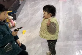 两只小可爱视频封面