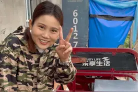 收废品果然惊喜无处不在，但是不确定里面的东西是真是假，要是真的那这次发达了。#双11在抖音商城买什么 #抖音商城双11好物节视频封面