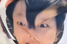 粉丝快递拆箱#搞笑 #猎奇#娱乐#测评#小黎哟ssy