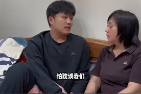 每一位母亲最先考虑的都是孩子，可孩子长大了，就是想让妈妈放心的依靠，我们也曾经是那样依靠妈妈的啊#母子情深 #母爱 #记录真实生活