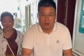 今天接奶奶出院了，一眨眼20多天过去了，奶奶的精神状态整体还不错，贝贝也很关心奶奶的康复状况，希望奶奶早日康复。🙏#婆媳生活 #平凡生活 #人间百态视频封面