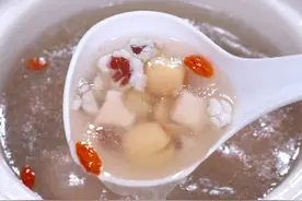 猪小肚四神汤，孩子从小喝到大 ，非常不错，作用你们知道吗？#儿童营养汤家常做法