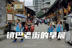 镇巴县是陕西汉中最南边的一个县城紧邻四川万源，位于大巴山腹地