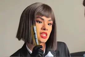 最近在印度当柜姐💅🏻 #艾克里里 #印度视频封面