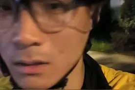 送外卖啥情况都能遇到啊。#外卖内容过于真实#外卖小哥