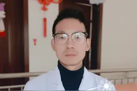董老师教你睡觉时手麻的分析与处理#手麻 #硬核健康科普行动 #2025健康许愿池 #医学科普 #年度健康知识干货大赏视频封面