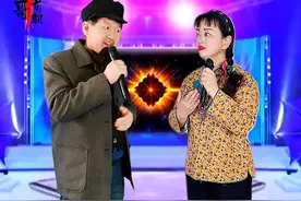 现在是你老了还是你 #情歌对唱 #夫妻日常 #音乐分享 @青舞视频封面