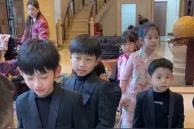 爷爷给14个孙子发红包咯#潮汕#发红包啦