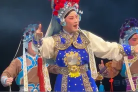 河南豫剧院一团 优秀青年演员李娜 领衔主演花木兰 刘大哥讲话理太偏 新服装新气象#谁说戏曲不抖音 #现场实拍 #百听不厌 #真人真唱 #河南dou知道