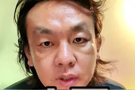 Deepseek使用量暴跌背后的舆论场。 #DeepSeek#人工智能 #大模型 #ChatGPT #ai