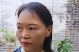 法官毕琪琪呼吁粉丝去法院旁听他妈妈的案件，开庭时间4月9号，开庭地方是河南南阳市淅川县法院！#律师