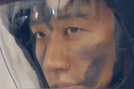 果然能驾驭寸头的 都是硬帅 #电影蛟龙行动 @黄轩视频封面