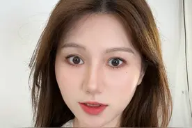 “歌尔股份”熬了两年，终于要翻身了？ 歌尔股份押注元宇宙，结局会如何？#掘金计划2025 #财经 #经济 #商业 #上市公司年报