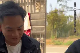 再次挑战秋葵榨汁#广西老表 #请勿模仿系列 #Gooh旅记#互相伤害 #这视频有料