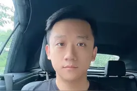 周杰伦入驻抖音 账号公开五分钟粉丝破万 #周杰伦真抖音号出现了 #周杰伦