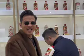 虎头奔竟然能换这么多茅台 #茅台#虎头奔#成都虎王视频封面