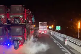 G56杭瑞高速 大理至芒市路段接近100公里长下坡。到底是此路段险还是昆磨险#云贵川山路 #27公里长下坡 #璐江坝40公里长下坡 #用抖音记录卡车生活 #解放j7视频封面