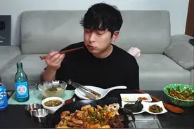 哈喽老铁们大家好，欢迎收看新一期的美食频道#美食分享#美食