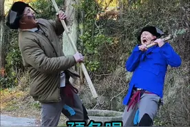 你也不结婚，他也不结婚，过年回家一帮老光棍#改编歌曲#搞笑视频#星星点灯 #热门音乐🔥