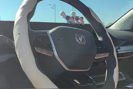 8万以内就可以入手的车，没啥喷的人就那么多呢？1.4T的动力，内饰一点也不输合资品牌，外观更符合年轻人的选择，就因为它是国产的吗？#国产车 #开车第一视角 #逸动plus