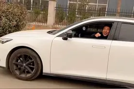 长安univ pK 凯迪拉克CT5 零百加速究竟是谁共胜一筹！ #凯迪拉克ct5 #长安univ #零百加速