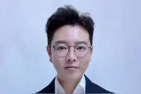 “新身份证” 开始启用，你办好了吗？#涨知识 #网络身份证 #广电V光 #抖音热评 @周正 @抖音短视频