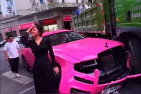 广东最美劳斯莱斯女车主！人美心更好、人见人爱！#广州#劳斯莱斯女车主回应撞车 #最美女车主视频封面