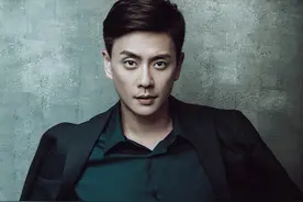 他们是怎么做到越老越帅的，归来半生仍然吊打内娱小鲜肉！ #叔圈 #张译 #名场面 #叶祖新 #上soul遇见有趣灵魂