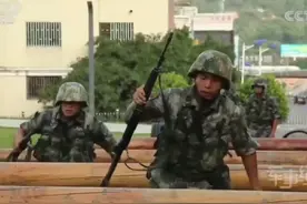 在连队当卫生员是一种什么体验 #部队卫生员 #海防战士