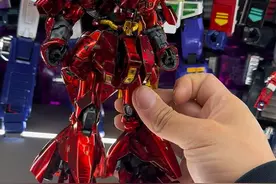 RG高达基地限定沙扎比 说实话，单个零件很漂亮，组合完也就那么回事#玩具故事 #高达 #高达模型 #万代 #高达基地限定模型 @DOU+小助手视频封面