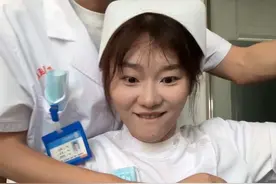 哈哈哈哈哈 咋还急眼了😂😂#猫猫踢冻干挑战 #抽象 #医学生沙雕日常 #万万没想到吧😜😜😜